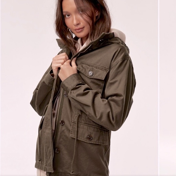 ARITZIA SUNDAY BEST JACKET ~ SZ XS ~ NEVER WORN - Picture 9 of 9